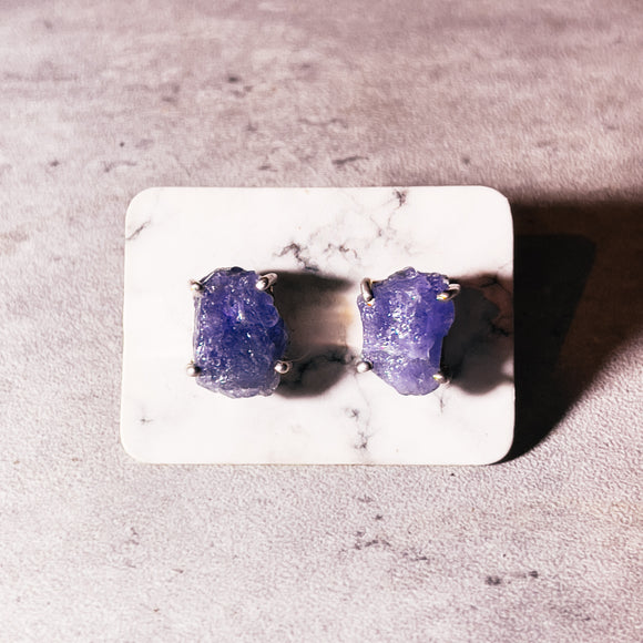 Rough tanzanite 925 studs