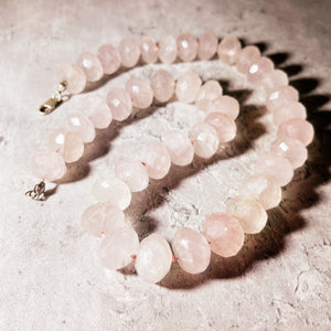 Chunky rose quartz 925 necklace