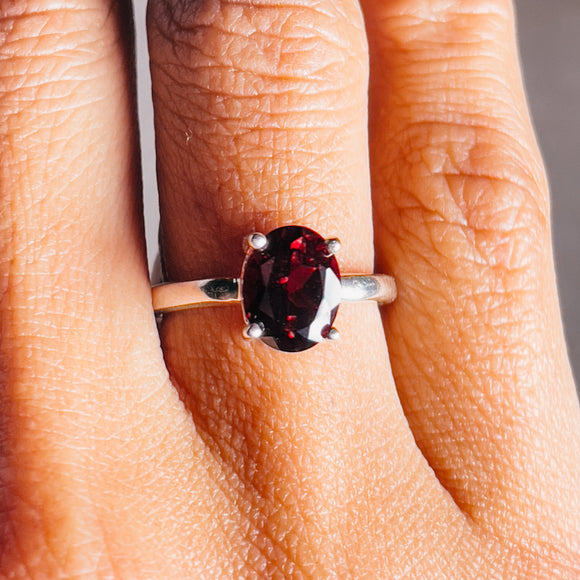 Garnet 925 sz8 adjustable ring