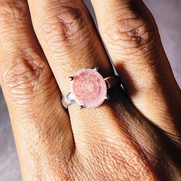 Rhodochrosite slice sz8.5 925 ring