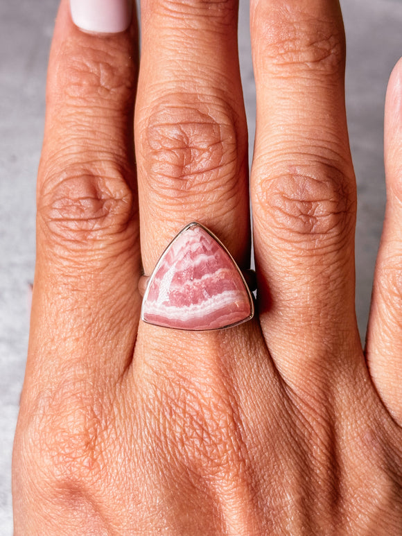 Rhodochrosite sz8 925 ring