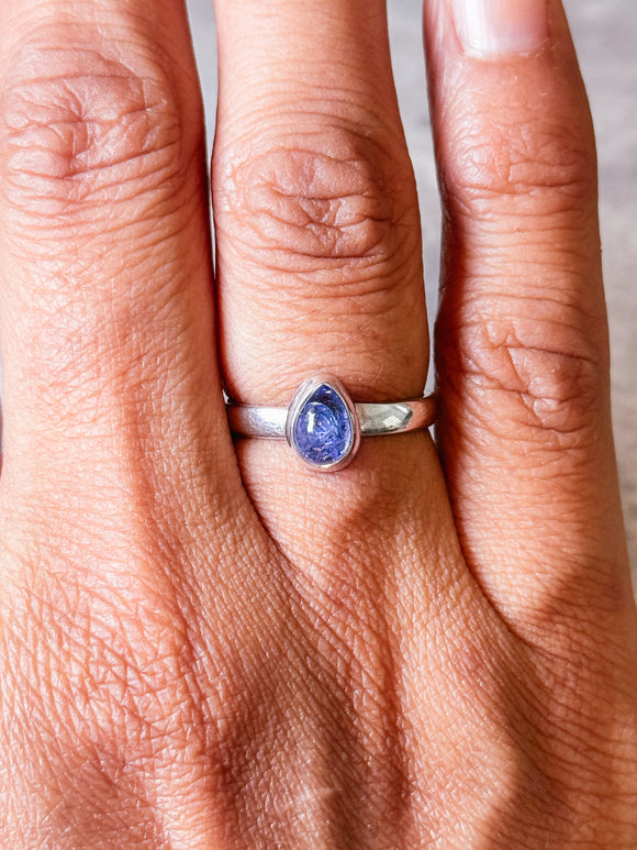 Tanzanite 925 ring sz6.5
