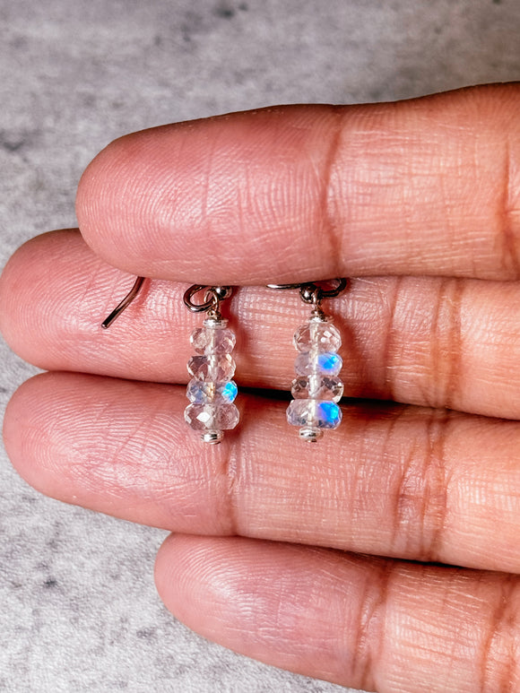 Rainbow moonstone rondel 925 dangles