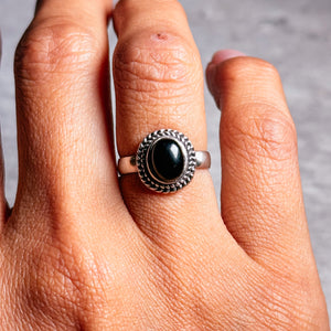 Black onyx 925 s5.75 ring