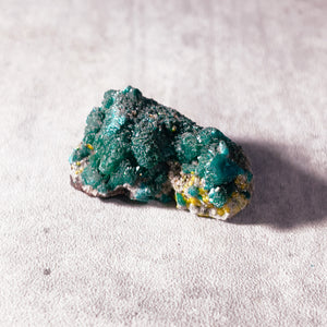 Dioptase specimen