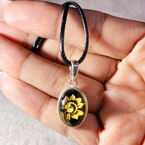 Baltic Amber floral 925 pendant