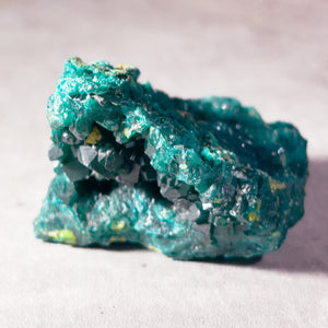 Dioptase specimen