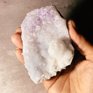 Amethyst chalcedony specimen