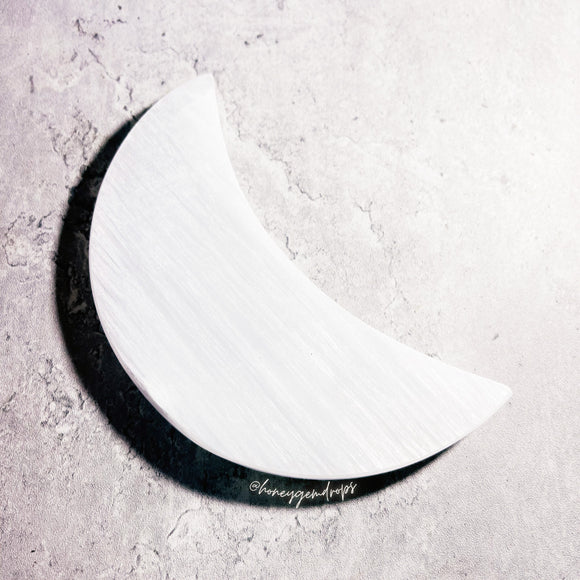 Selenite moon plate
