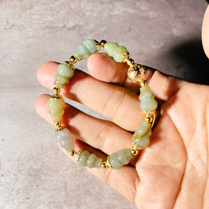 Burmese jade gourd bracelet