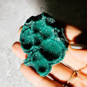 Dioptase specimen