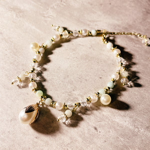 Jade & faux pearl anklet