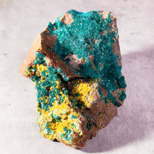 Dioptase specimen