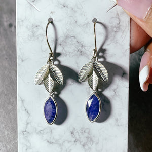 Sapphire leaf 925 dangles