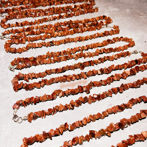 Gold sandstone chip necklace