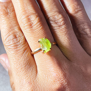 Rough peridot 925 adjustable rose gold ring